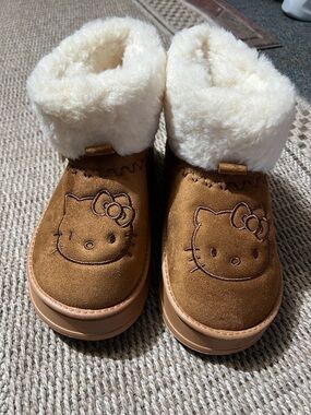 Hello Kitty inspired Brown and Cream Cozy Suede Bootie Slippers